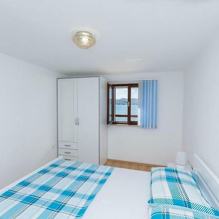 Apartment Island Dream Krapanj Exterior photo